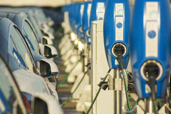 Véhicule électrique et recharge : concevoir un plan de charge pour sa flotte automobile