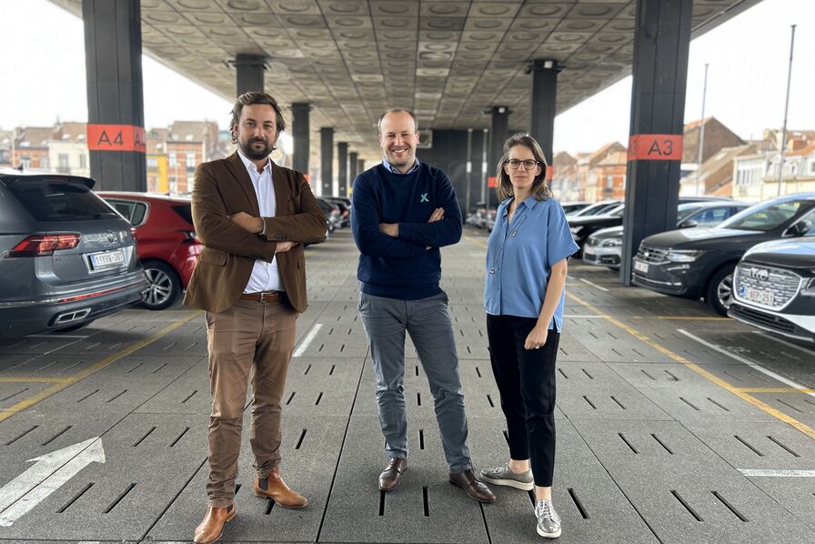 La start-up de gestion de parkings connectés Izix lève 3 millions d’euros pour accélérer en France