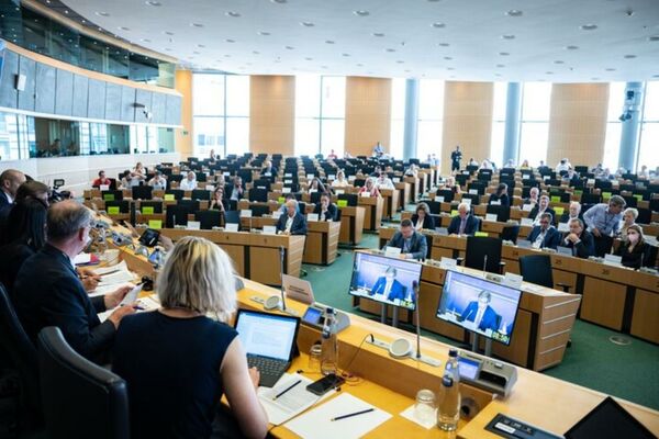 L’Europe vote finalement des objectifs réalistes de décarbonation du transport routier