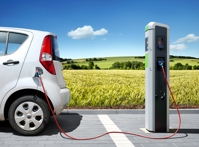 Le gouvernement dégaine son plan pour faciliter la recharge électrique